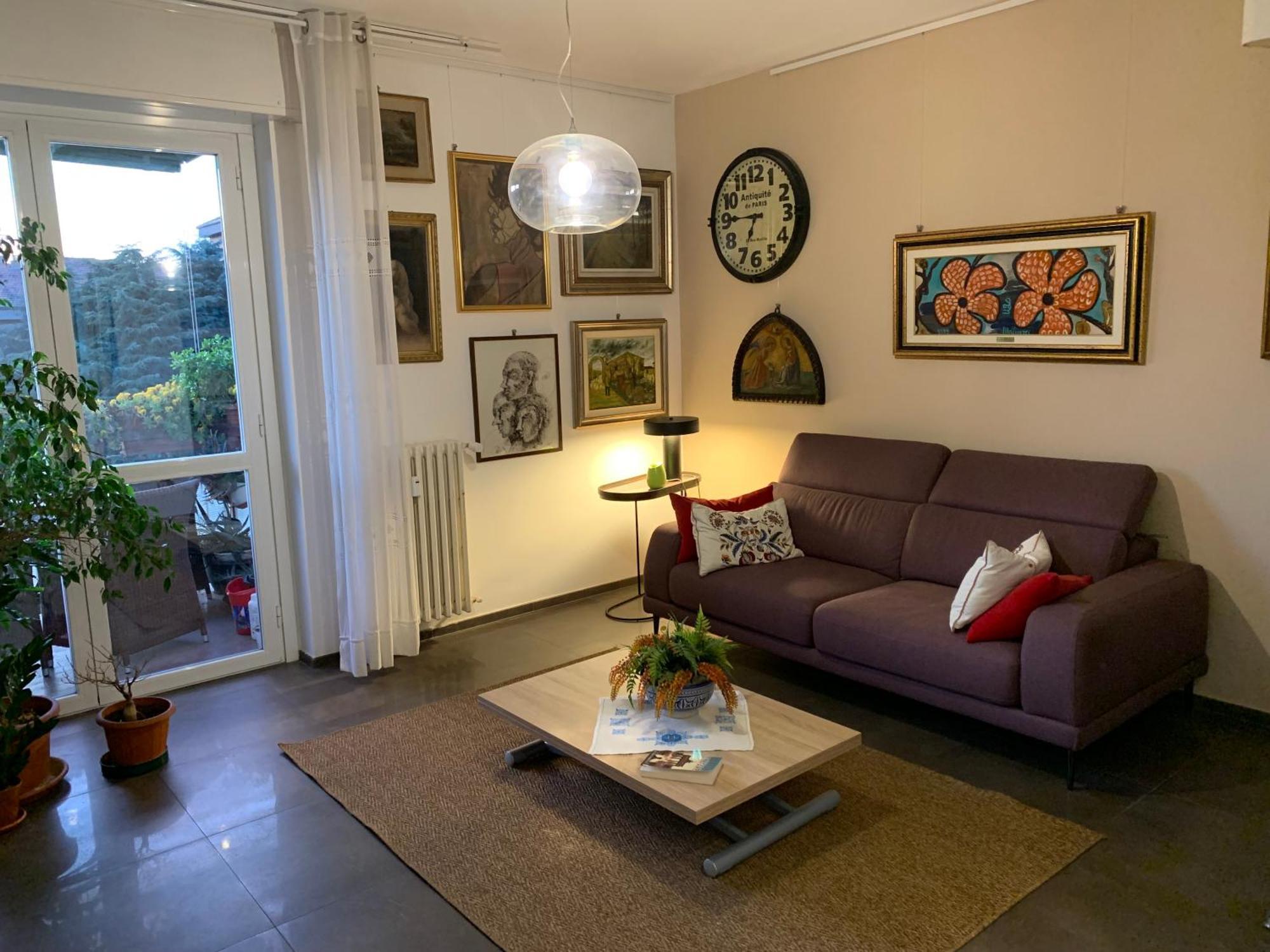 Franky Home, Milan